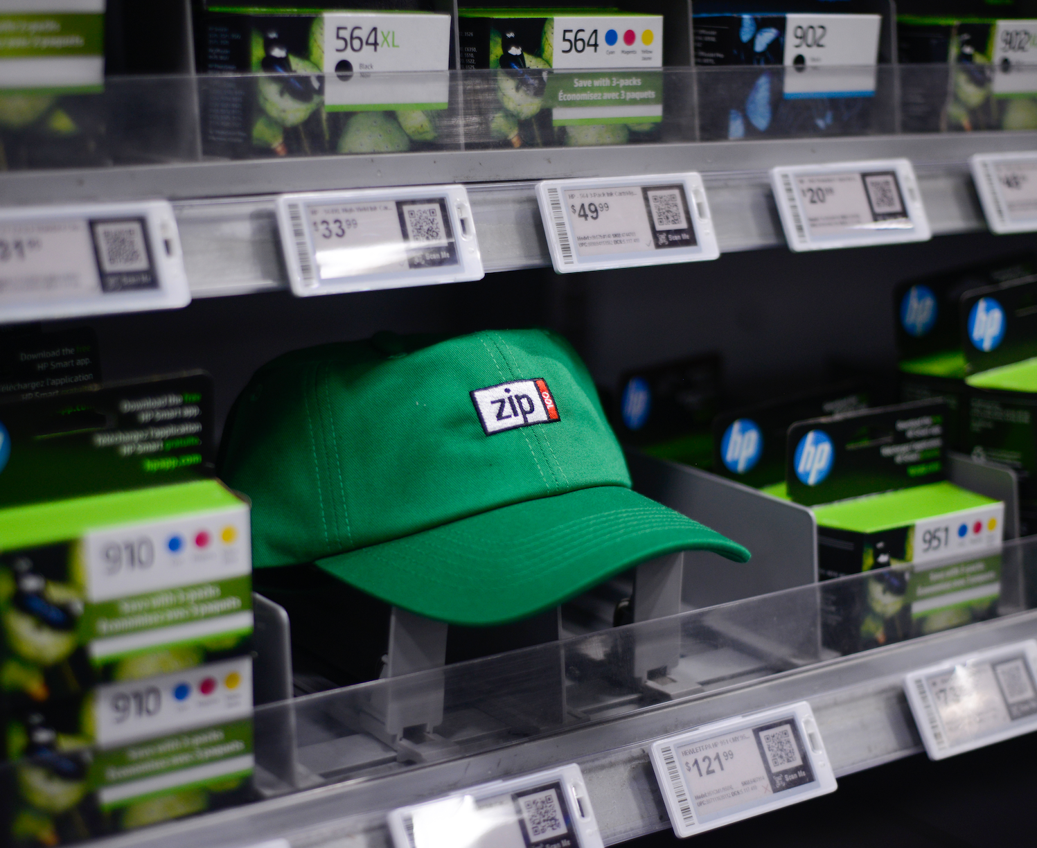 Officially licensed ZIP 100MB dad hat in limited retro green, 6-panel BOOM DADDY with embroidered logo